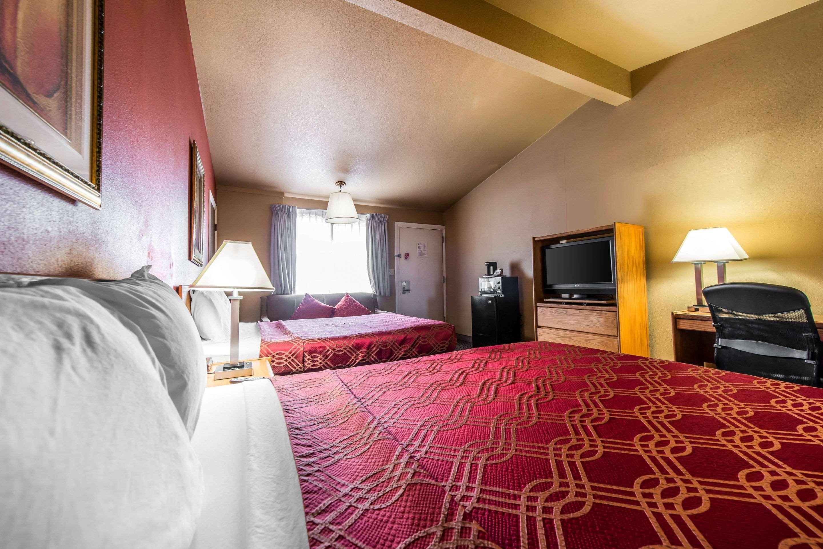 Rodeway Inn Brush Zewnętrze zdjęcie