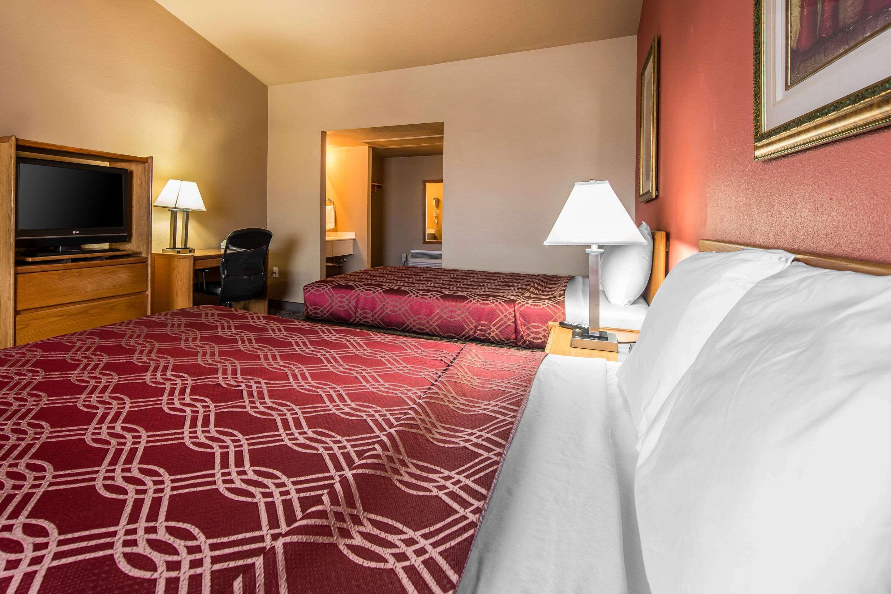Rodeway Inn Brush Zewnętrze zdjęcie